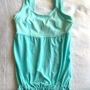 Lululemon workout tank